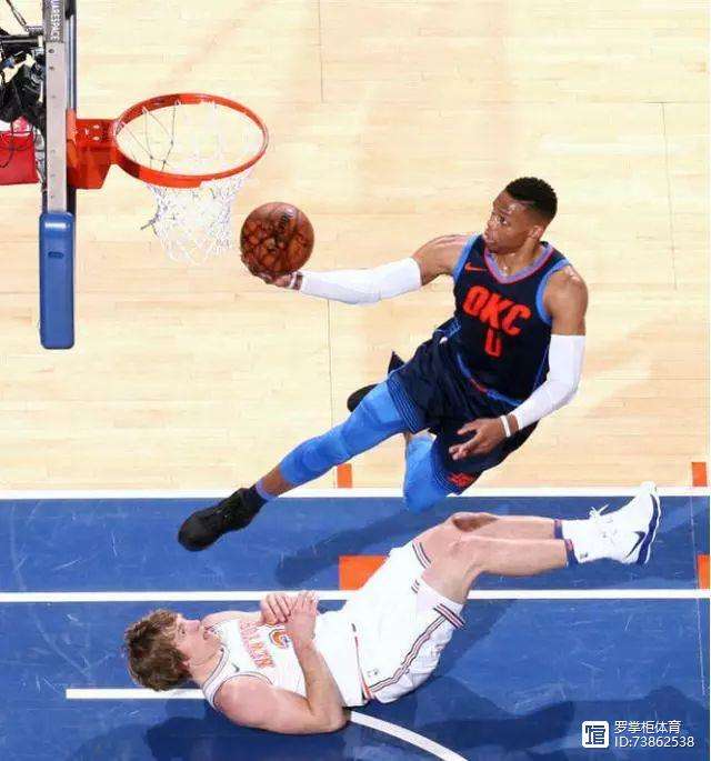 凯发平台 -里程碑夜！阿斯顿维拉手感冰凉；欧超杯关键时刻刷纪录；质疑声仍在；年轻球员得到机会 